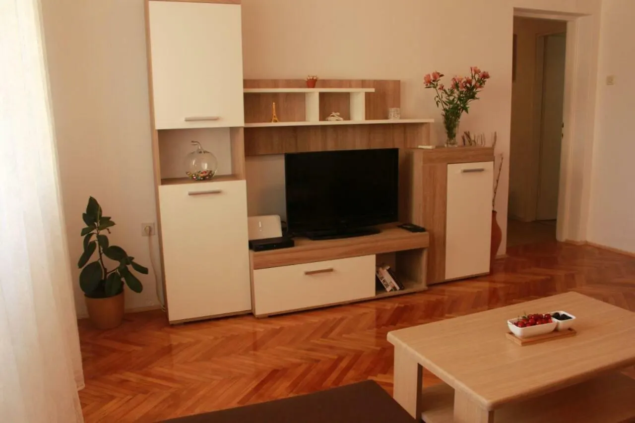 Apartment Monte Paradiso Pula